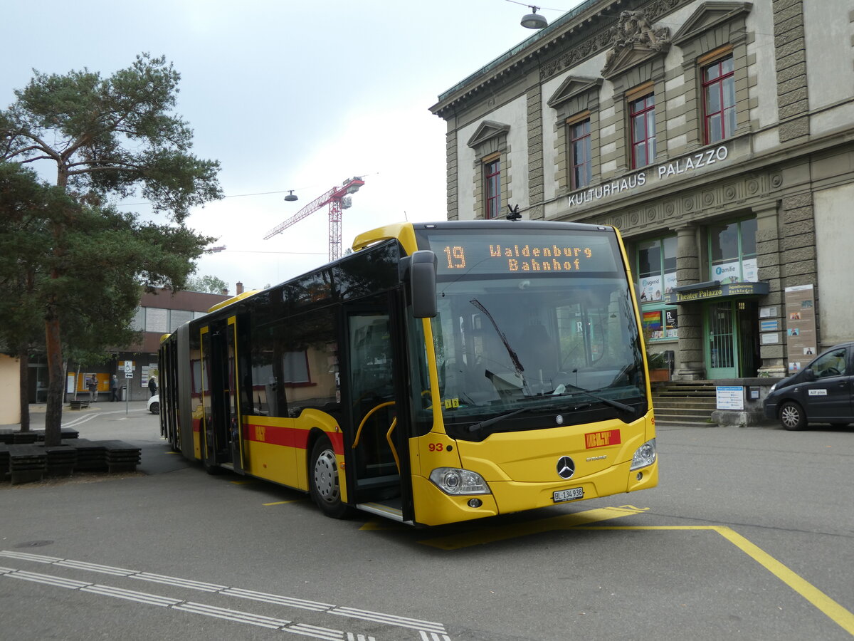 (228'941) - BLT Oberwil - Nr. 93/BL 134'938 - Mercedes am 12. Oktober 2021 beim Bahnhof Liestal