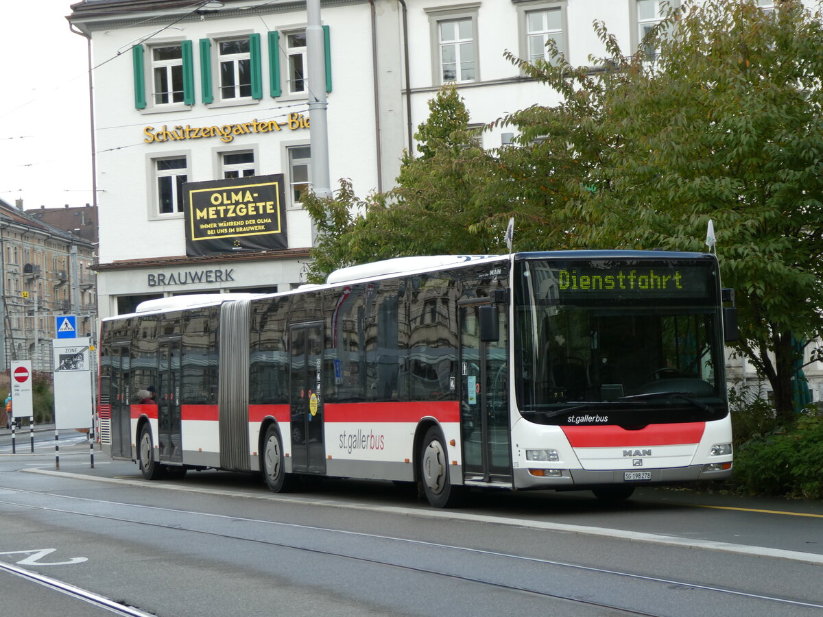 (229'003) - St. Gallerbus, St. Gallen - Nr. 278/SG 198'278 - MAN am 13. Oktober 2021 beim Bahnhof St. Gallen