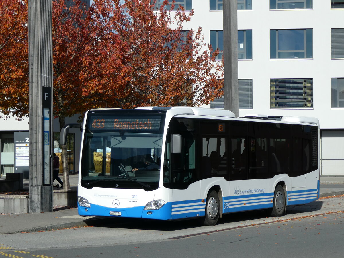 (229'483) - BSW Sargans - Nr. 329/SG 297'508 - Mercedes am 20. Oktober 2021 beim Bahnhof Sargans