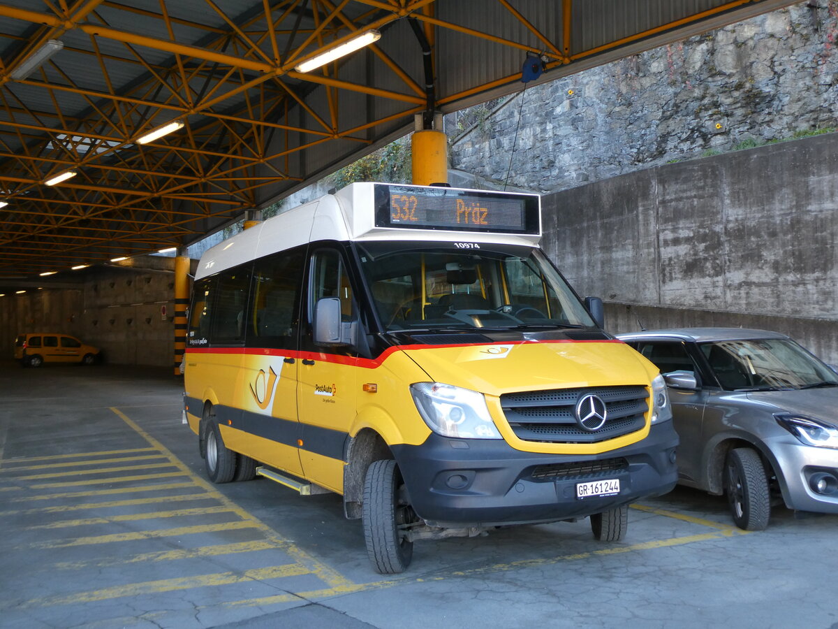 (230'043) - PostAuto Graubnden - GR 161'244 - Mercedes am 6. November 2021 in Thusis, Postautostation