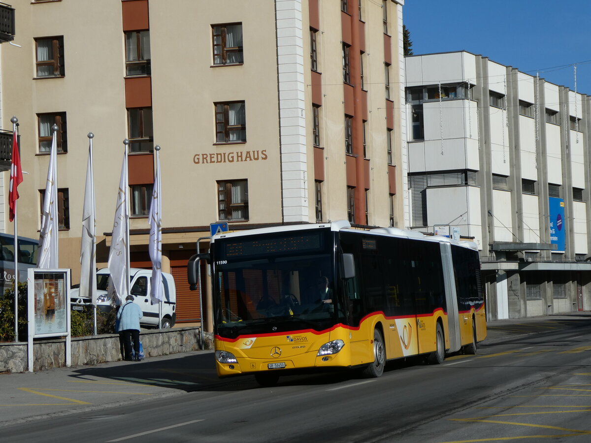 (230'527) - PostAuto Graubnden - GR 56'450 - Mercedes am 12. November 2021 beim Bahnhof Davos Dorf