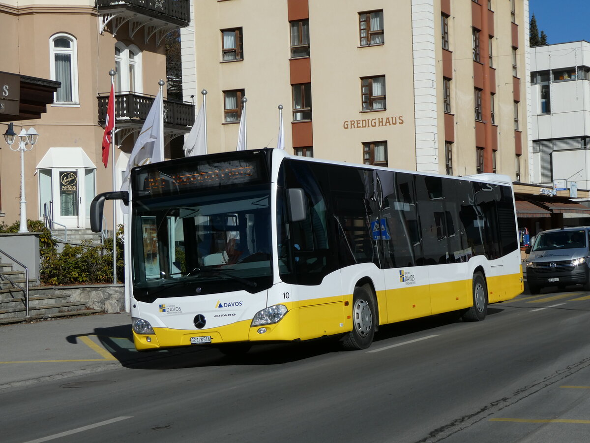 (230'540) - VBD Davos - Nr. 10/GR 178'516 - Mercedes am 12. November 2021 beim Bahnhof Davos Dorf