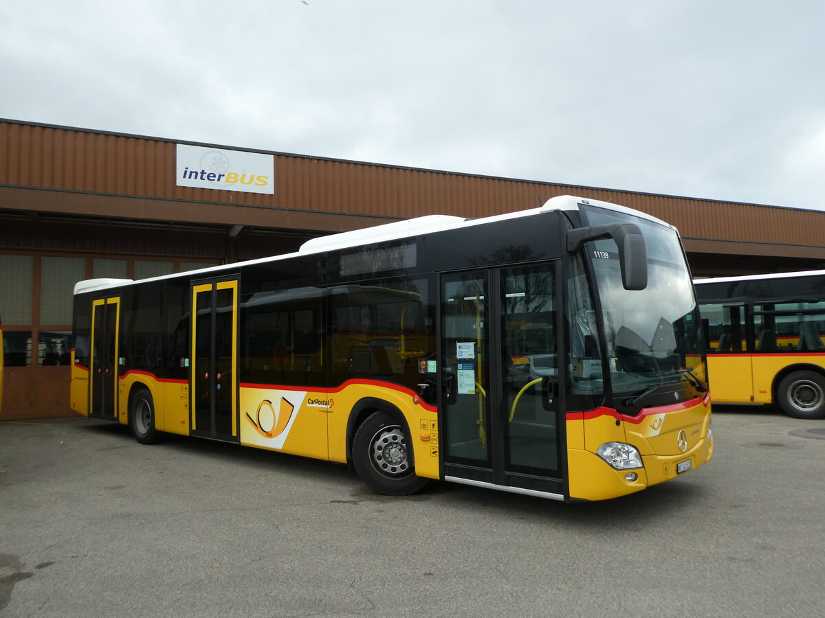 (230'680) - CarPostal Ouest - NE 140'520 - Mercedes am 13. November 2021 in Yverdon, Garage