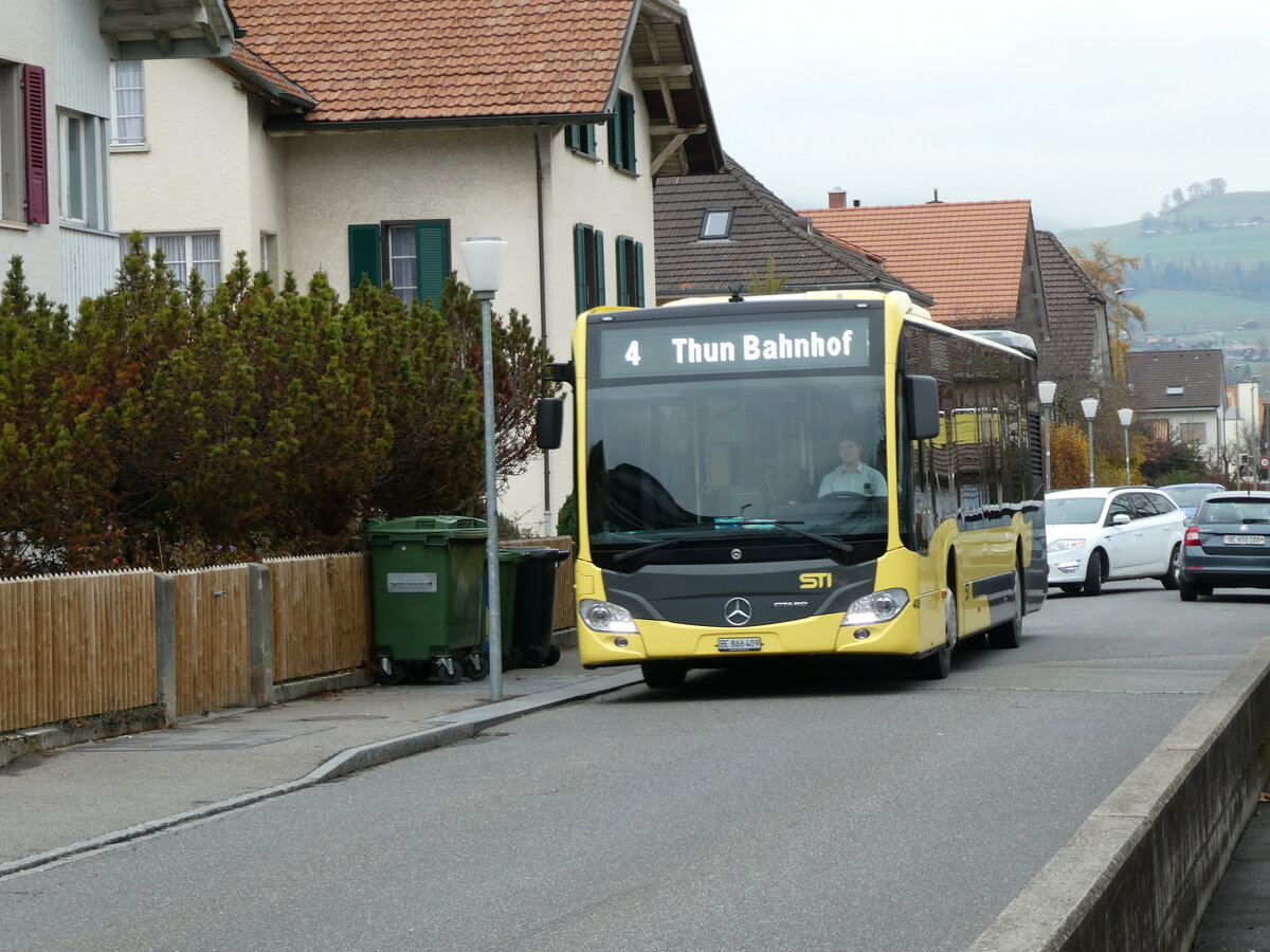 (230'785) - STI Thun - Nr. 409/BE 866'409 - Mercedes am 15. November 2021 in Thun-Lerchenfeld, Lerchenfeldstrasse