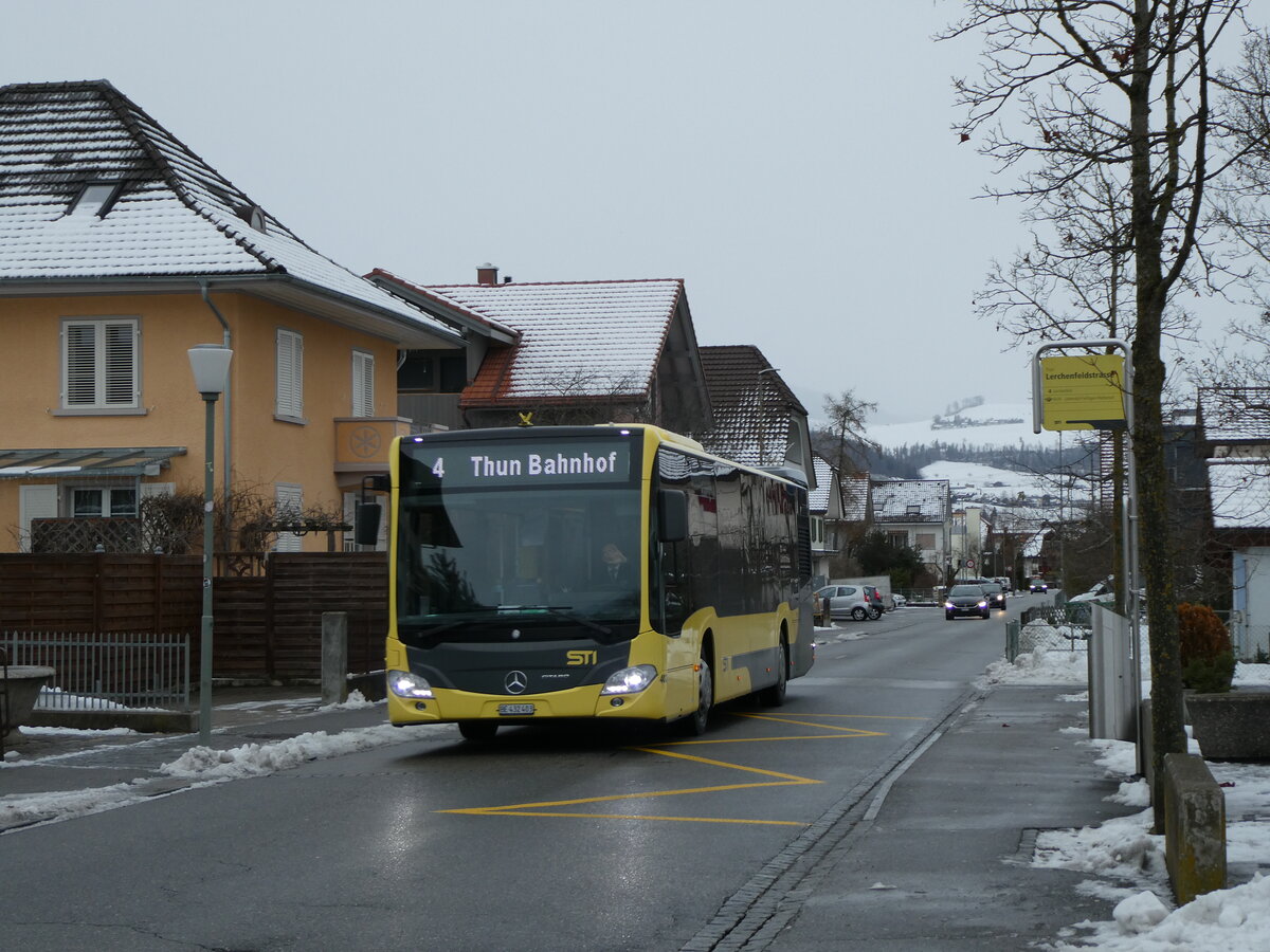 (231'087) - STI Thun - Nr. 403/BE 432'403 - Mercedes am 11. Dezember 2021 in Thun-Lerchenfeld, Lerchenfeldstrasse