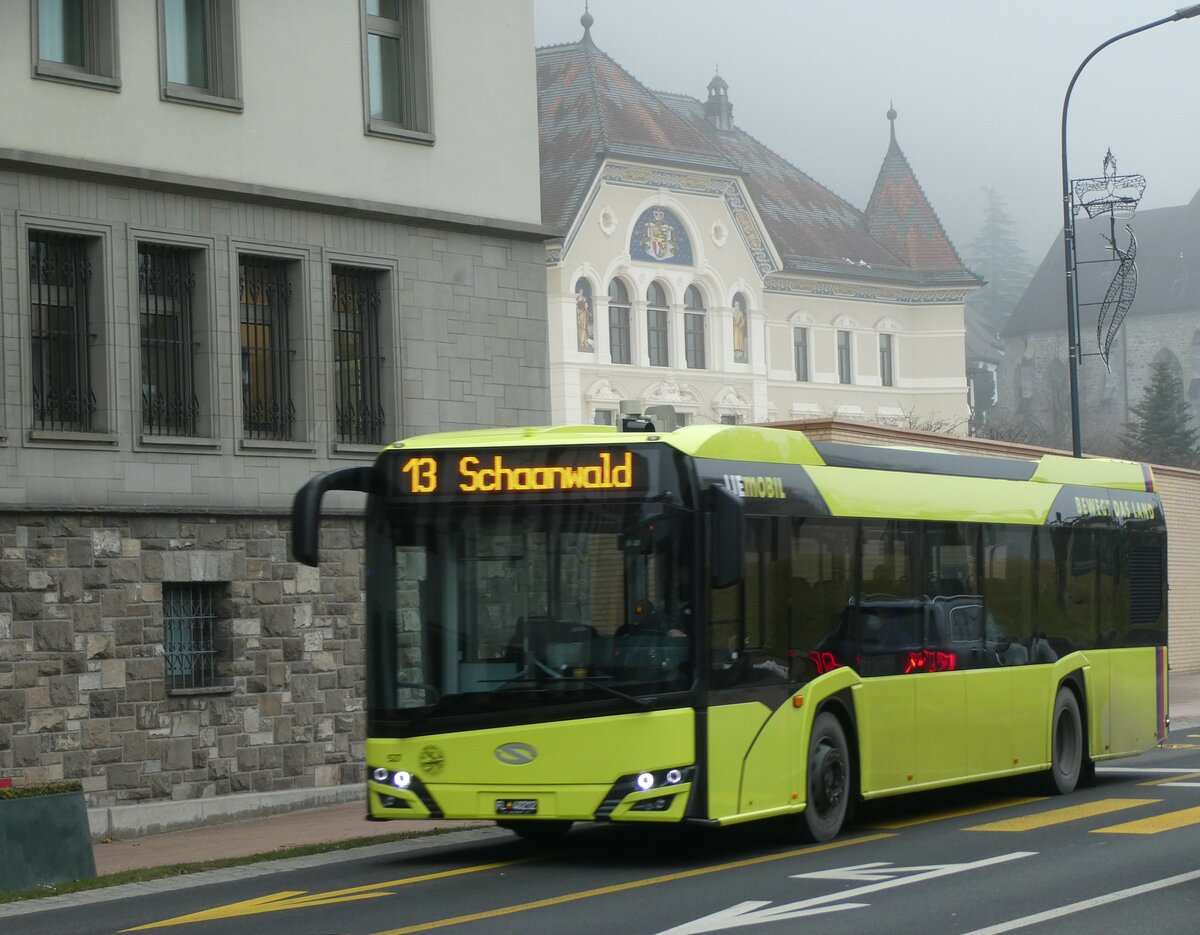 (231'336) - BOS PS Anstalt, Vaduz - Nr. 527/FL 40'212 - Solaris am 15. Dezember 2021 in Vaduz, Post