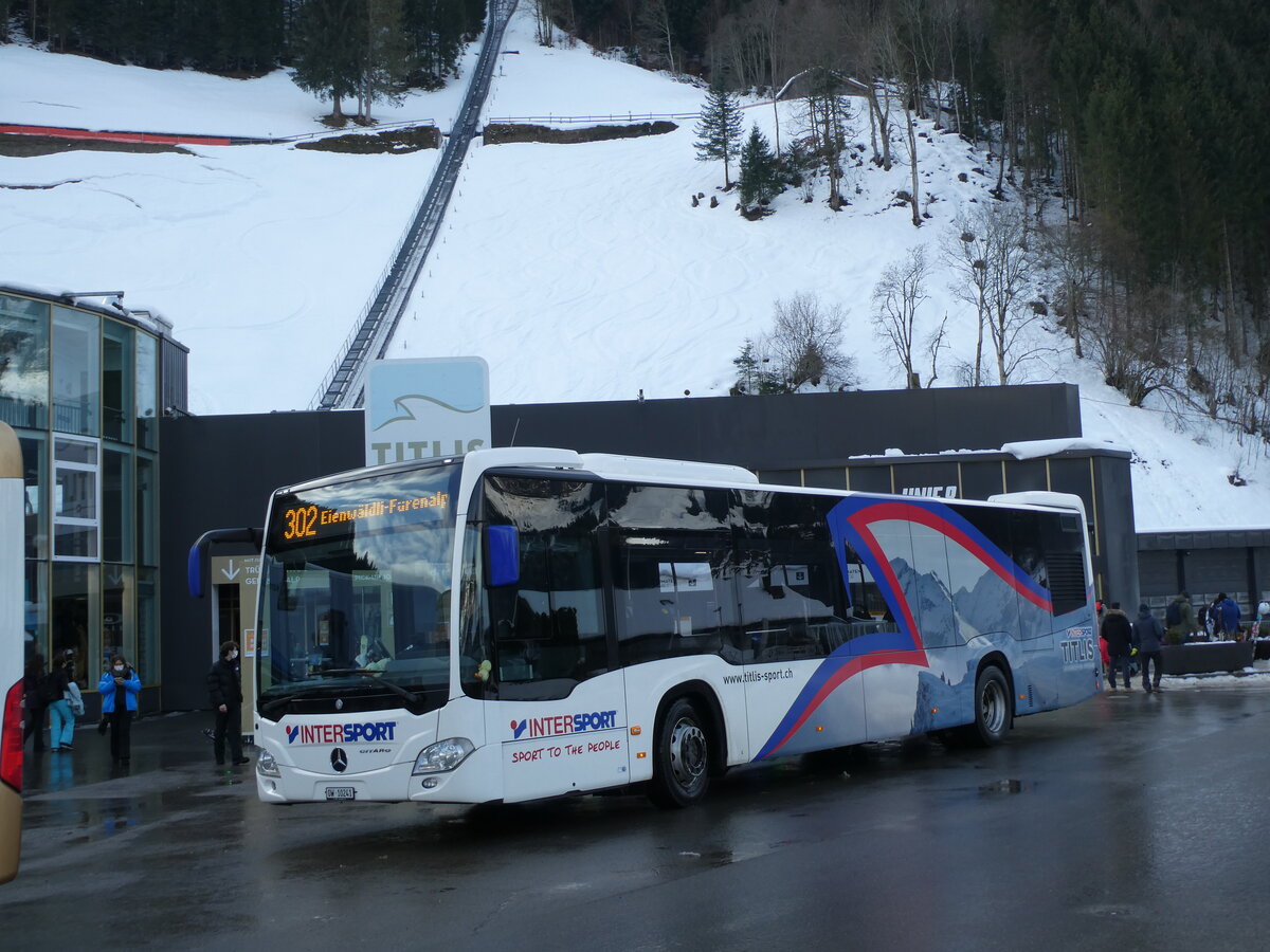 (231'578) - EAB Engelberg - Nr. 5/OW 10'241 - Mercedes (ex VZO Grningen; ex Vorfhrfahrzeug) am 26. Dezember 2021 in Engelberg, Talstation Titlis