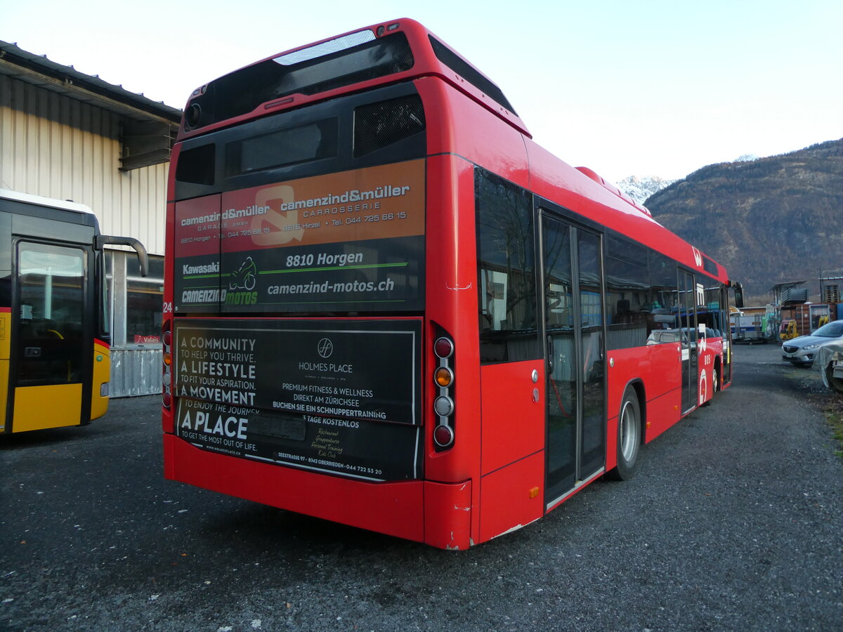 (231'691) - AHW Horgen - Nr. 24 - Volvo am 1. Januar 2022 in Leytron, Garage Buchard