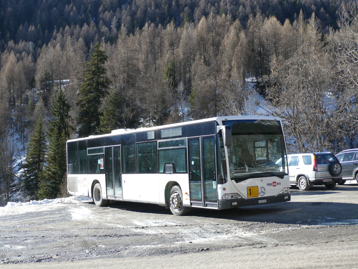 (232'084) - Buchard, Leytron - Nr. 68/VS 101'311 - Mercedes (ex MBC Morges Nr. 66) am 18. Januar 2022 in Ovronnaz, Lui Teise