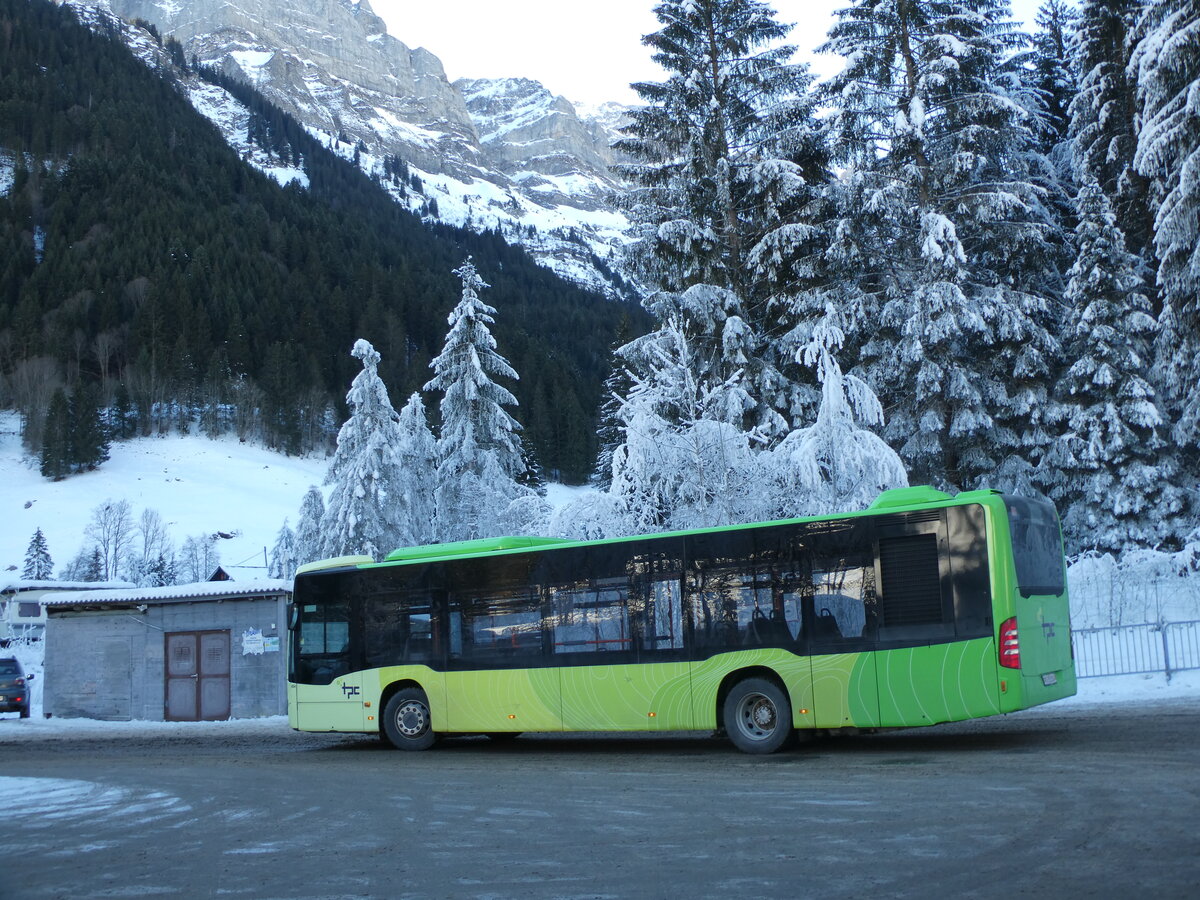 (232'457) - TPC Aigle - Nr. 454/VS 353'284 - Mercedes (ex Borini, F-Combloux) am 29. Januar 2022 in Champry, Petit Paradis