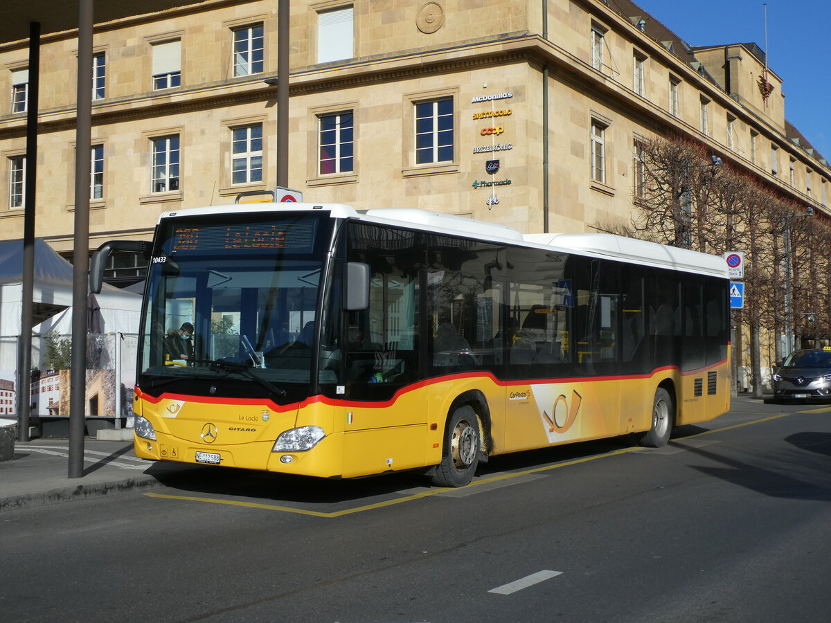 (232'545) - CarPostal Ouest - NE 112'588 - Mercedes am 30. Januar 2022 beim Bahnhof Neuchtel