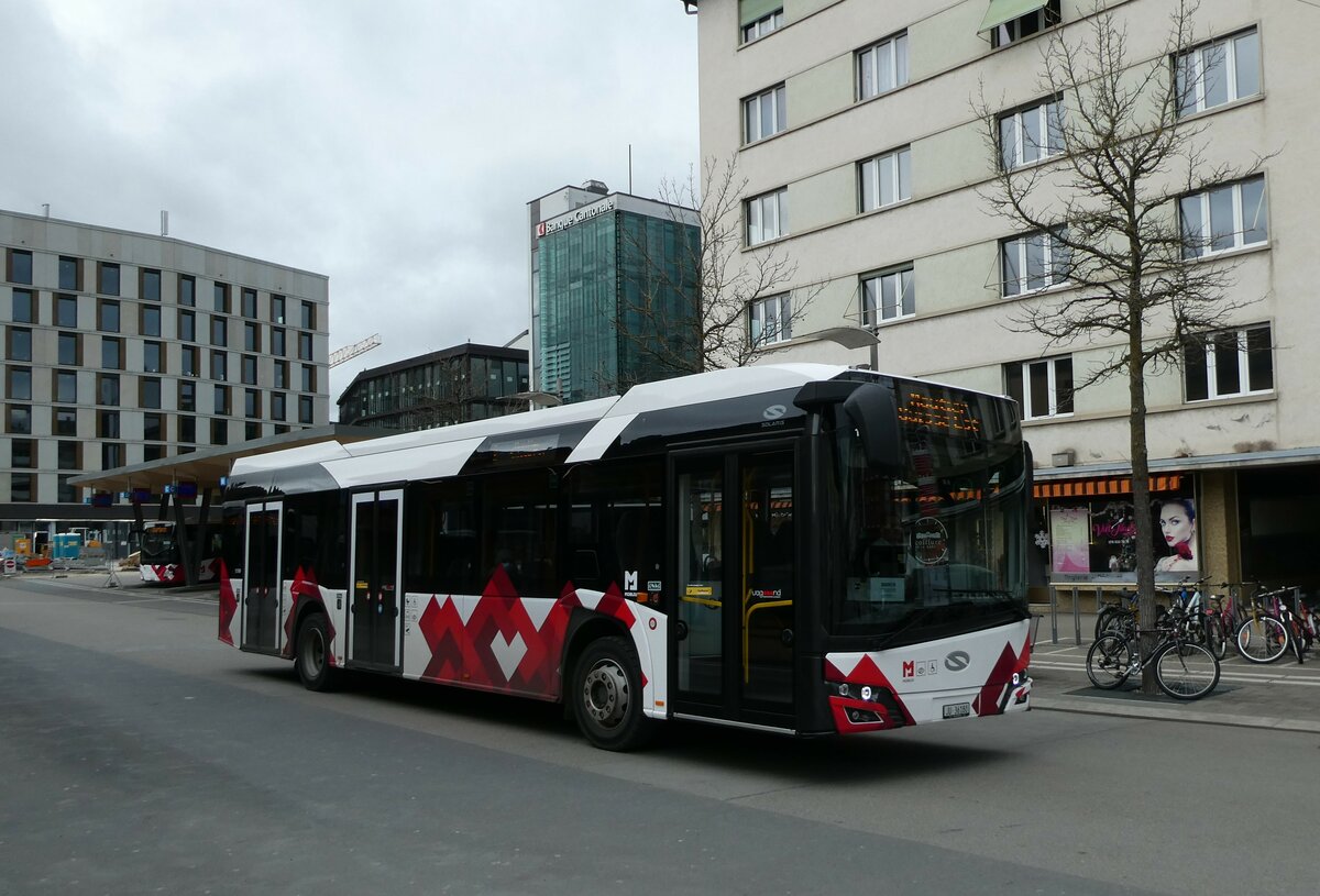 (232'663) - CarPostal Ouest - JU 36'180 - Solaris am 6. Februar 2022 beim Bahnhof Delmont