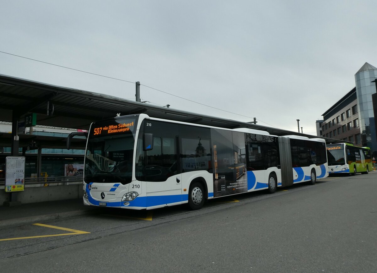 (232'941) - BOGG Wangen b.O. - Nr. 210/SO 186'908 - Mercedes am 14. Februar 2022 beim Bahnhof Olten