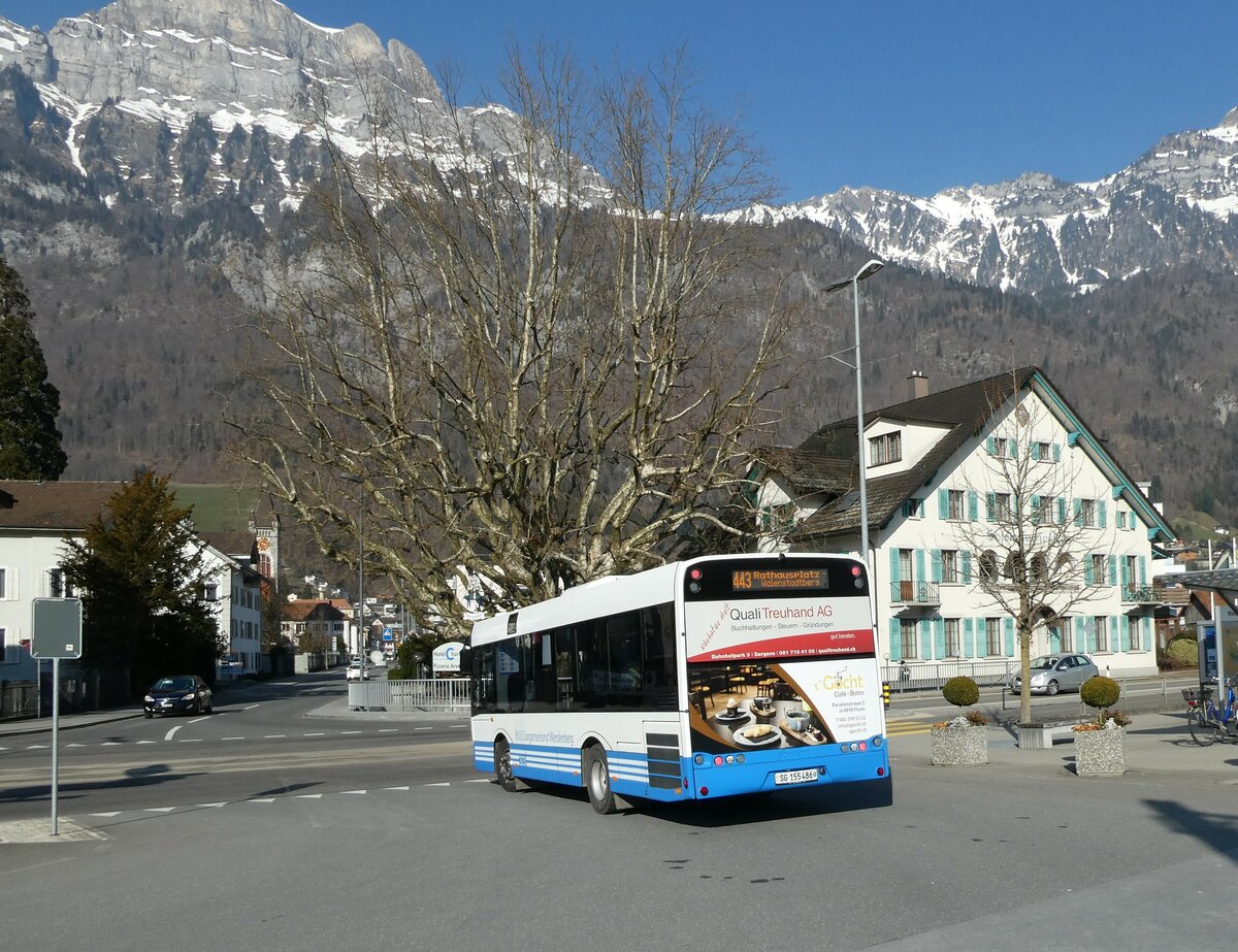 (233'575) - BSW Sargans - Nr. 323/SG 115'486 - Solaris am 8. Mrz 2022 beim Bahnhof Walenstadt