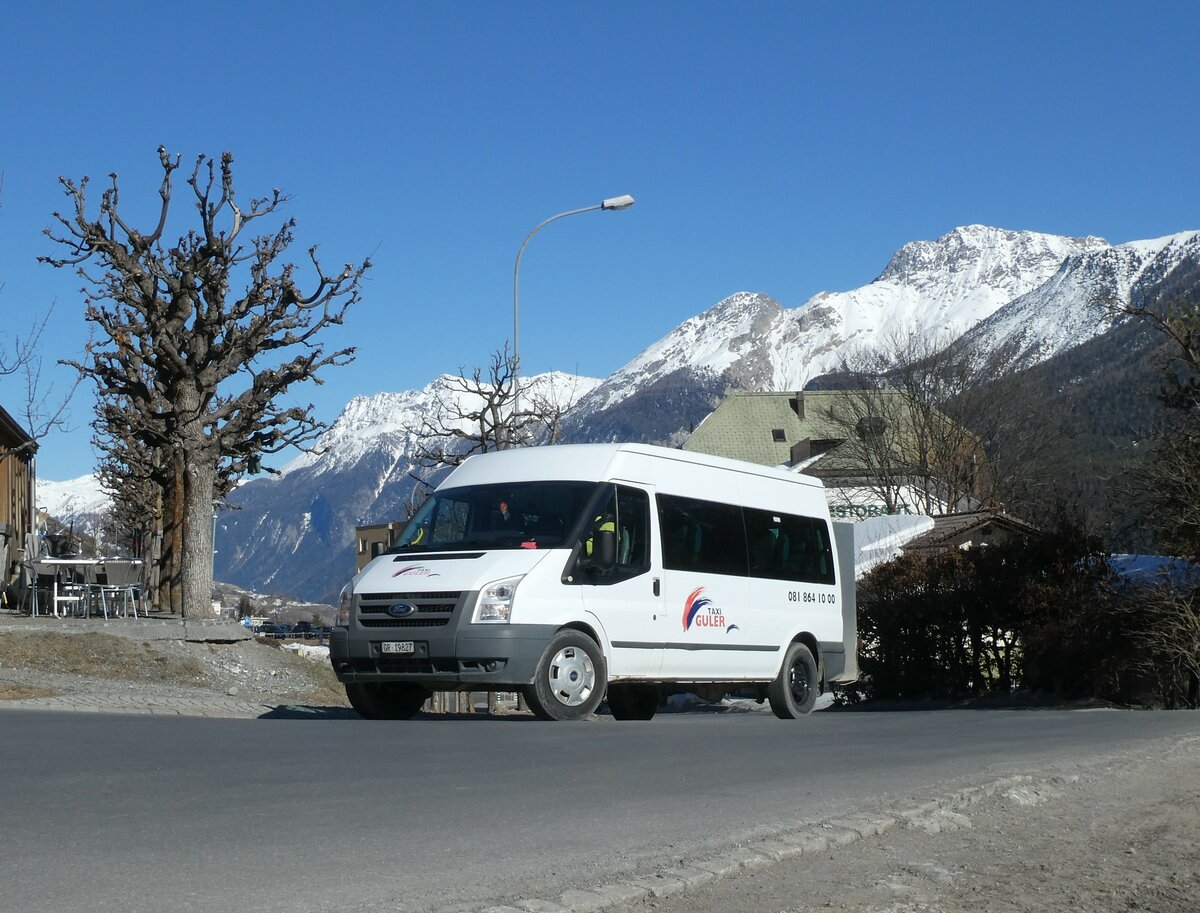 (233'701) - Guler, Sent - GR 19'827 - Ford am 10. Mrz 2022 beim Bahnhof Scuol-Tarasp