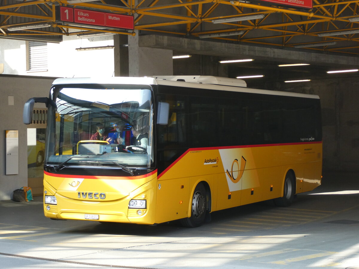 (233'745) - TpM, Mesocco - Nr. 17/GR 108'017 - Iveco am 11. Mrz 2022 in Thusis, Postautostation