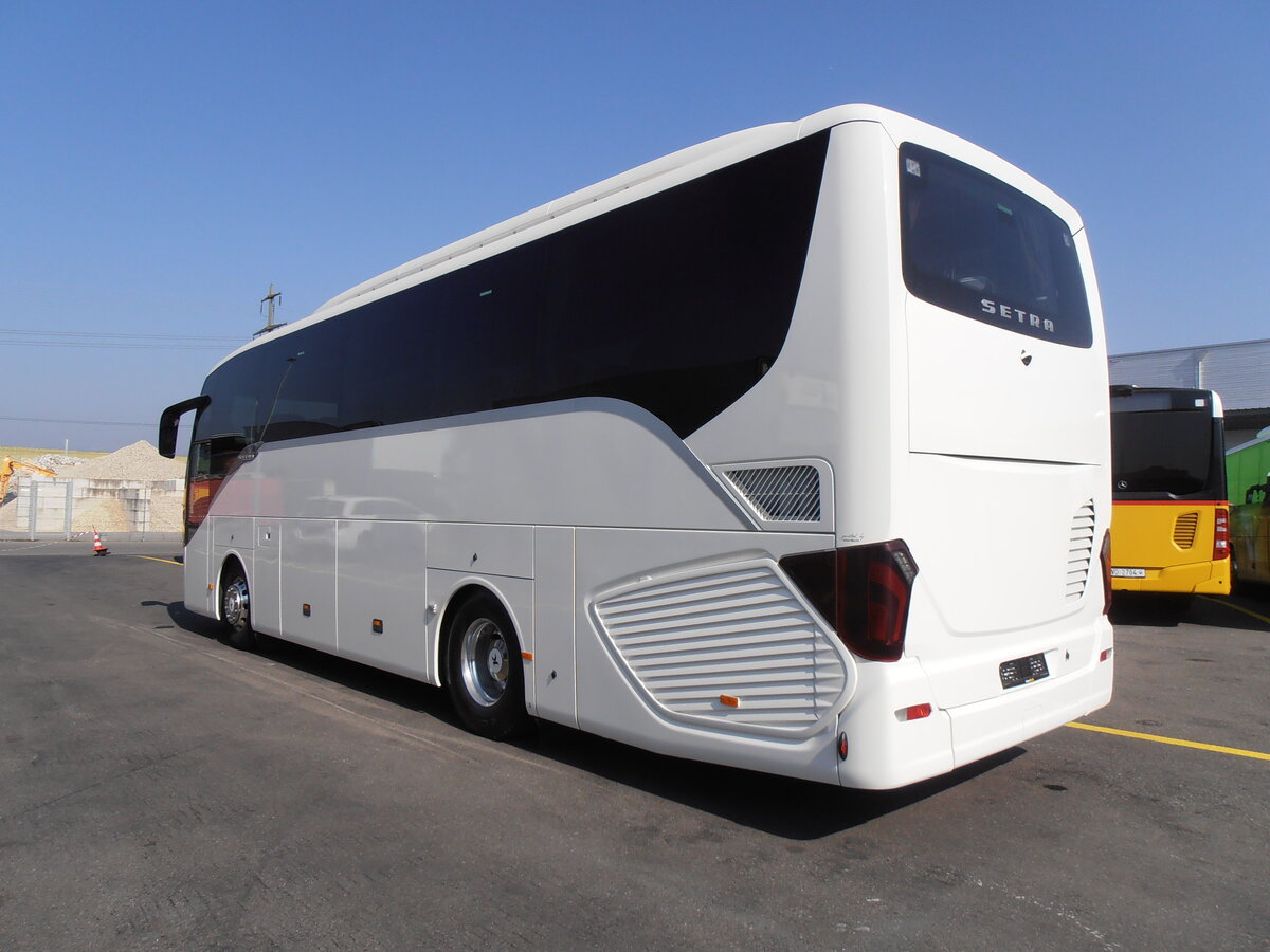 (233'996) - Edelline, Liebefeld - Nr. 46 - Setra am 20. Mrz 2022 in Kerzers, Interbus