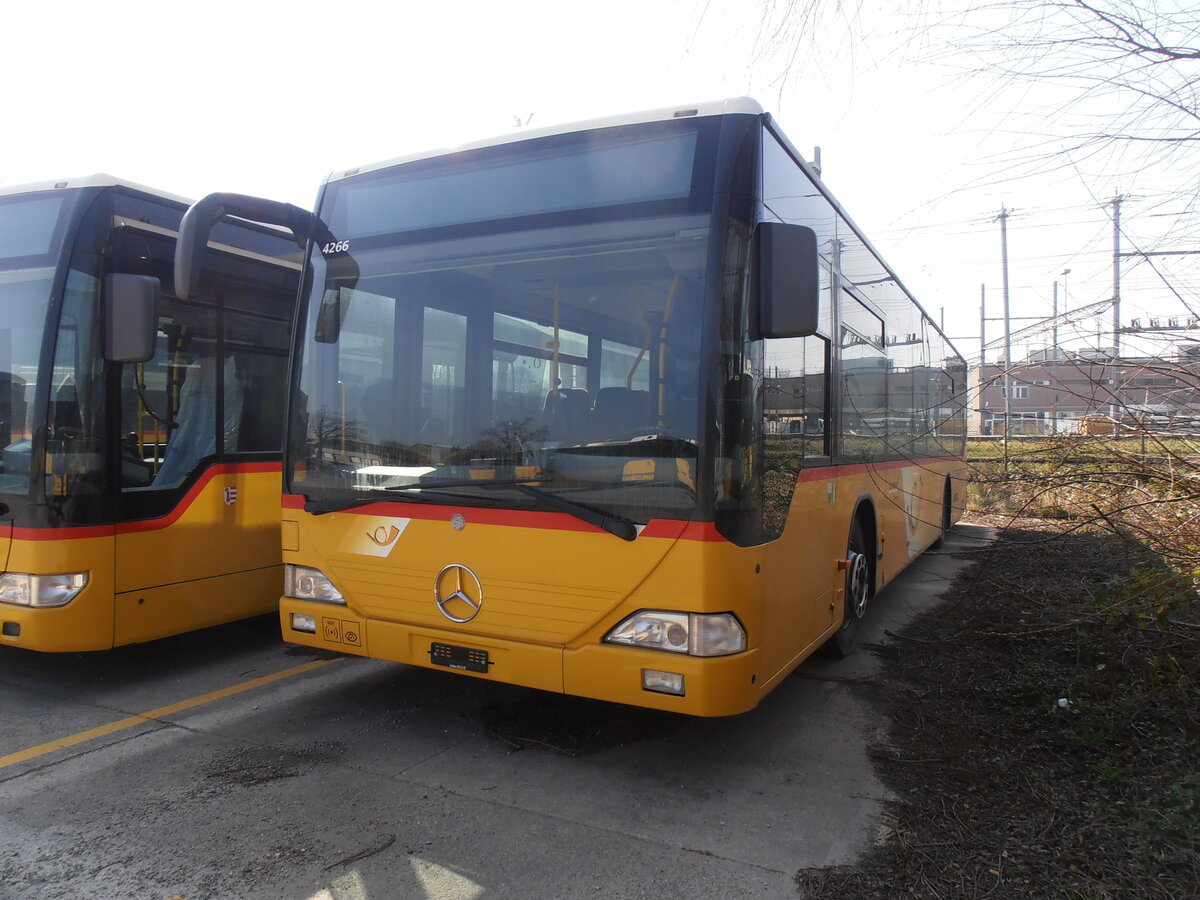 (234'006) - CarPostal Ouest - (VD 290'485) - Mercedes (ex Geinoz, Yverdon) am 20. Mrz 2022 in Yverdon, Garage