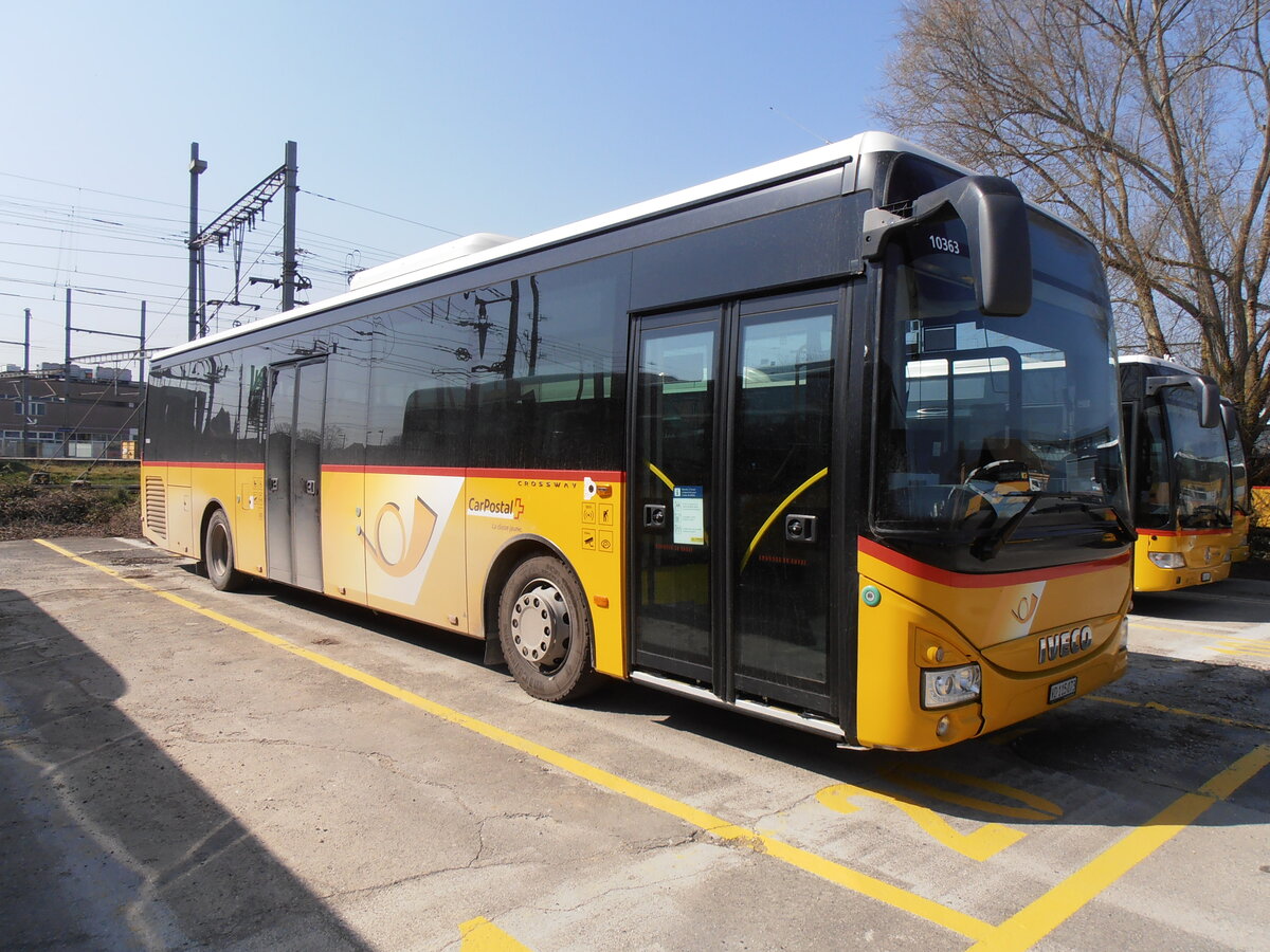 (234'009) - CarPostal Ouest - VD 115'073 - Iveco am 20. Mrz 2022 in Yverdon, Garage