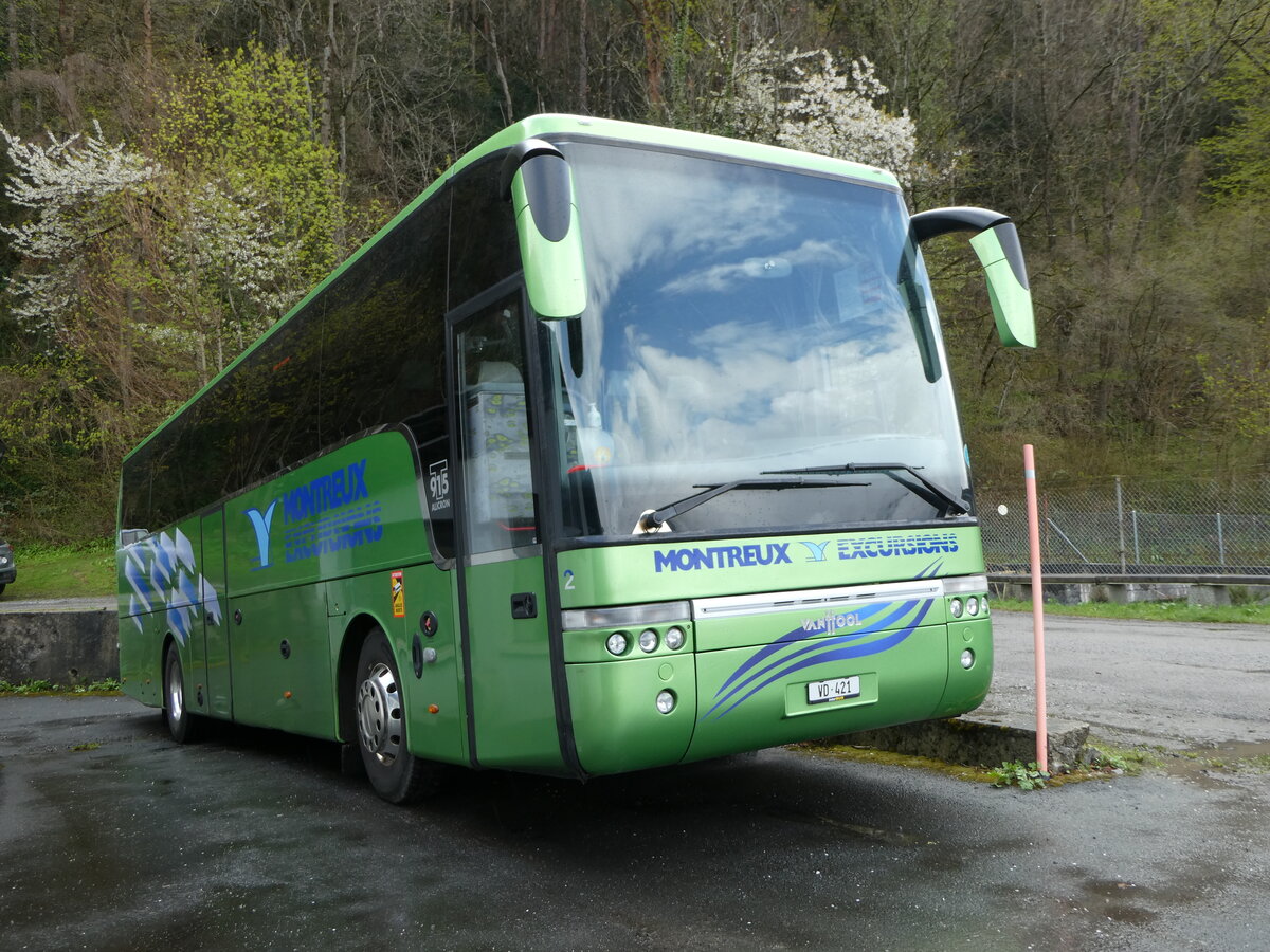 (234'277) - MOB Montreux - Nr. 2/VD 421 - Van Hool am 9. April 2022 in Aigle, Garage