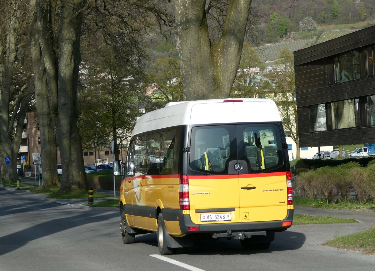 (234'530) - Vuadens, Miex - VS 3248 - Mercedes am 15. April 2022 beim Bahnhof Vouvry