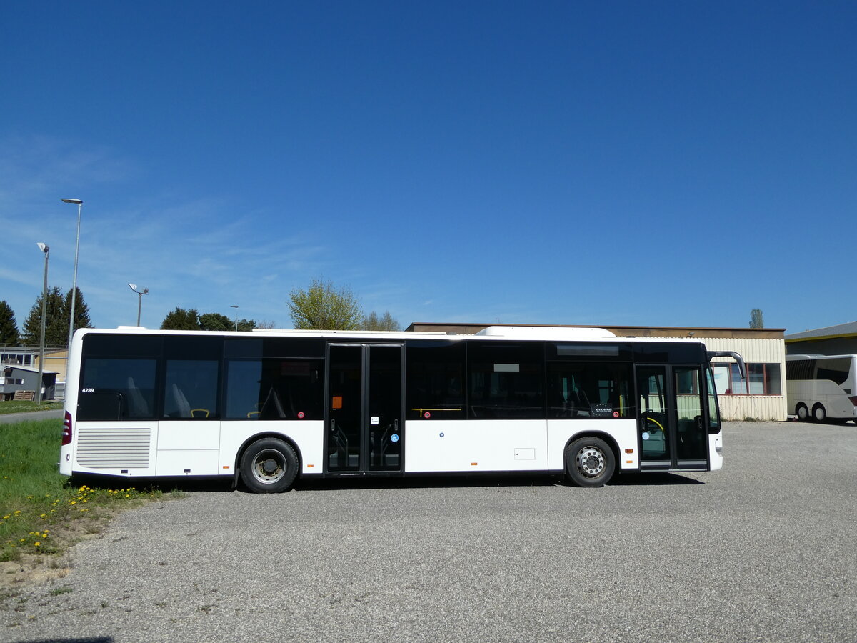 (234'718) - Intertours, Domdidier - Nr. 491/FR 300'491 - Mercedes (ex Steiner, Ortschwaben Nr. 12) am 18. April 2022 in Domdidier, Garage