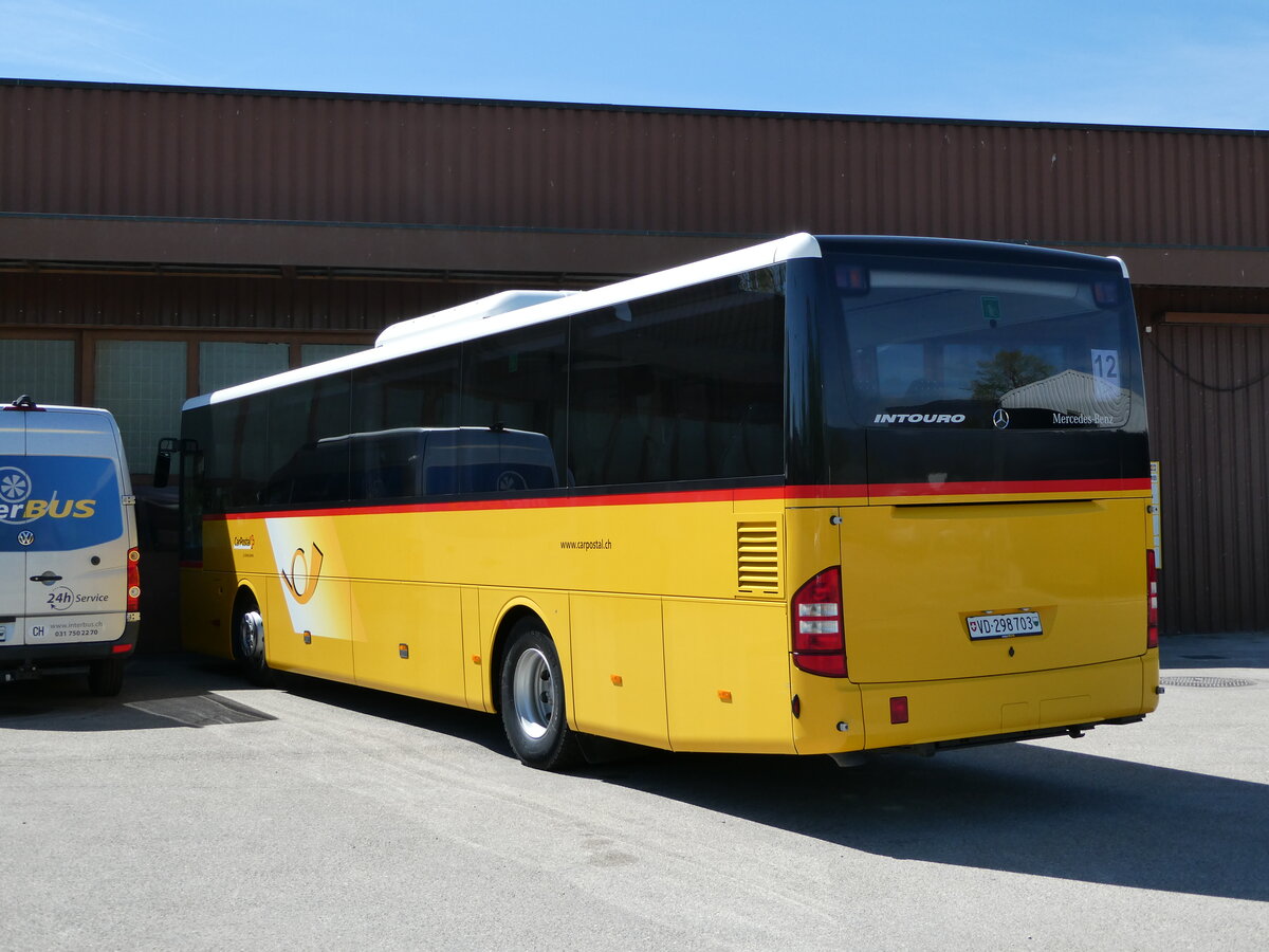 (234'765) - CarPostal Ouest - VD 298'703 - Mercedes am 18. April 2022 in Yverdon, Garage