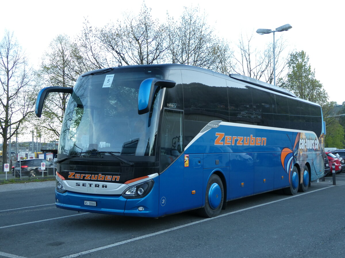 (234'782) - Zerzuben, Visp-Eyholz - Nr. 3/VS 30'060 - Setra am 19. April 2022 in Thun, Seestrasse