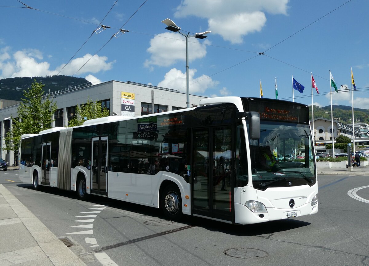 (234'934) - Wieland, Murten - Nr. 122/FR 300'603 - Mercedes (ex Interbus, Yverdon Nr. 209; ex Gschwindl, A-Wien Nr. 8401) am 30. April 2022 beim Bahnhof Vevey