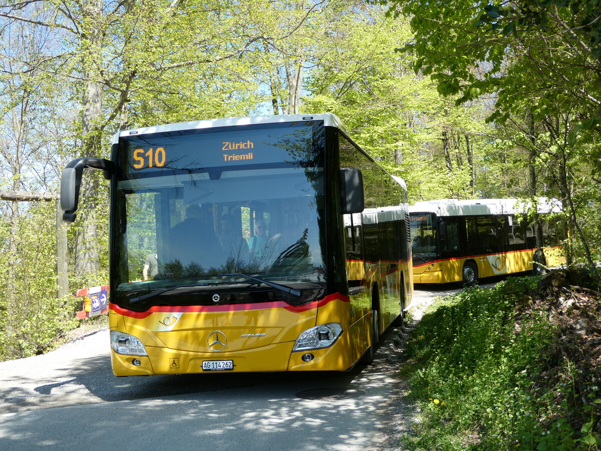 (235'015) - Stutz, Jonen - Nr. 413/AG 114'262 - Mercedes am 2. Mai 2022 beim Bahnhof Uetliberg