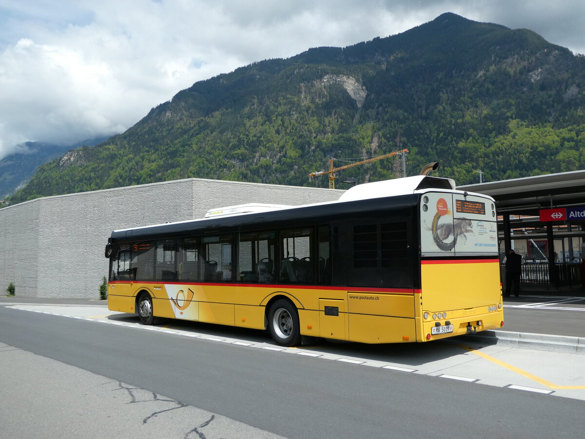 (235'474) - PostAuto Zentralschweiz - Nr. 54/NW 5019 - Solaris (ex Thepra, Stans Nr. 19) am 8. Mai 2022 beim Bahnhof Altdorf