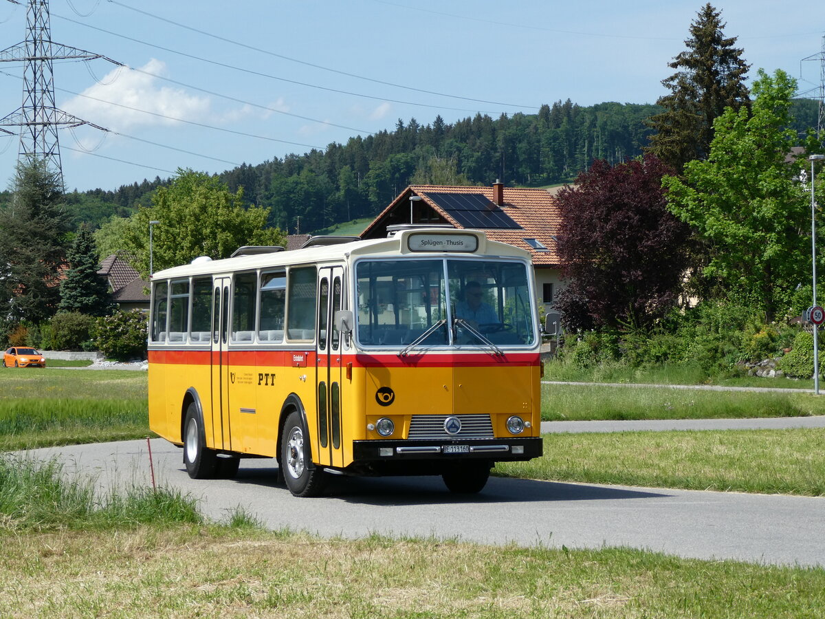 (235'701) - Gast, Reutigen - BE 113'160 - Saurer/Tscher (ex HPTrans, Thusis; ex Mauerhofer, Worb; ex Erni, Schupfart Nr. 3; ex P 24'636) am 15. Mai 2022 in Wynigen, Landi