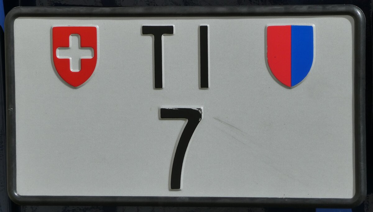 (237'043) - Nummernschild - TI 7 - am 12. Juni 2022 in Faido, Garage Barenco