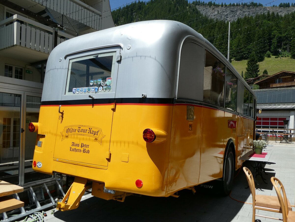 (237'281) - Peter, Luthern Bad - FBW/Gangloff (ex Reusser, Bassersdorf; ex Panel, Pverenges; ex P 24'562; ex P 1351) am 19. Juni 2022 in Adelboden, Hotel Beau Site