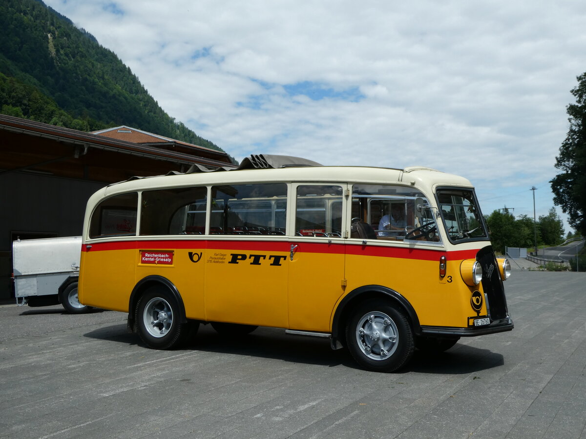 (237'586) - Schmid, Thrishaus - Nr. 3/BE 26'760 - Saurer/Gangloff (ex Geiger, Adelboden Nr. 3) am 26. Juni 2022 in Mlenen, Kanderarena