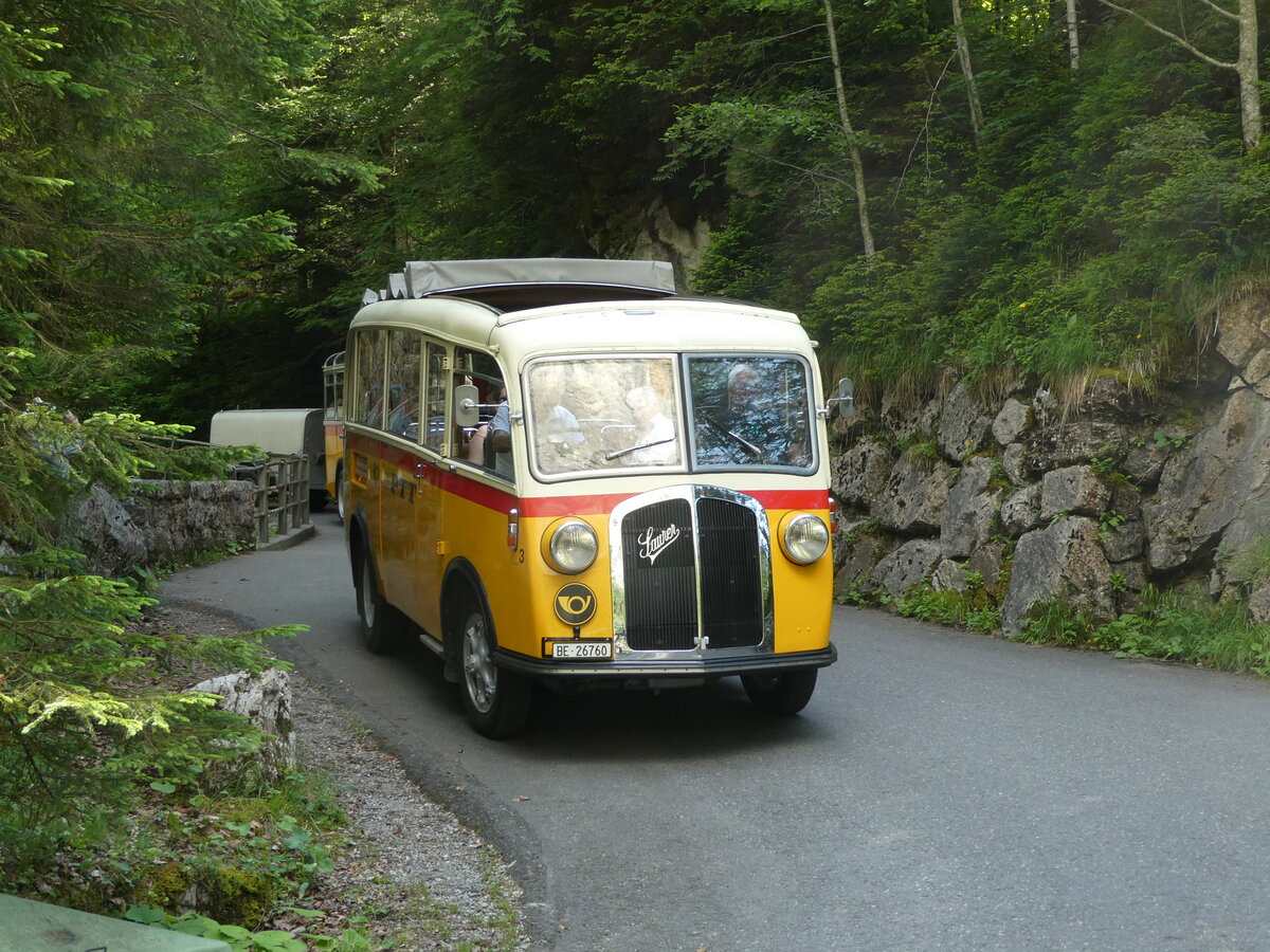 (237'684) - Schmid, Thrishaus - Nr. 3/BE 26'760 - Saurer/Gangloff (ex Geiger, Adelboden Nr. 3) am 26. Juni 2022 in Kiental, Hexenkessel