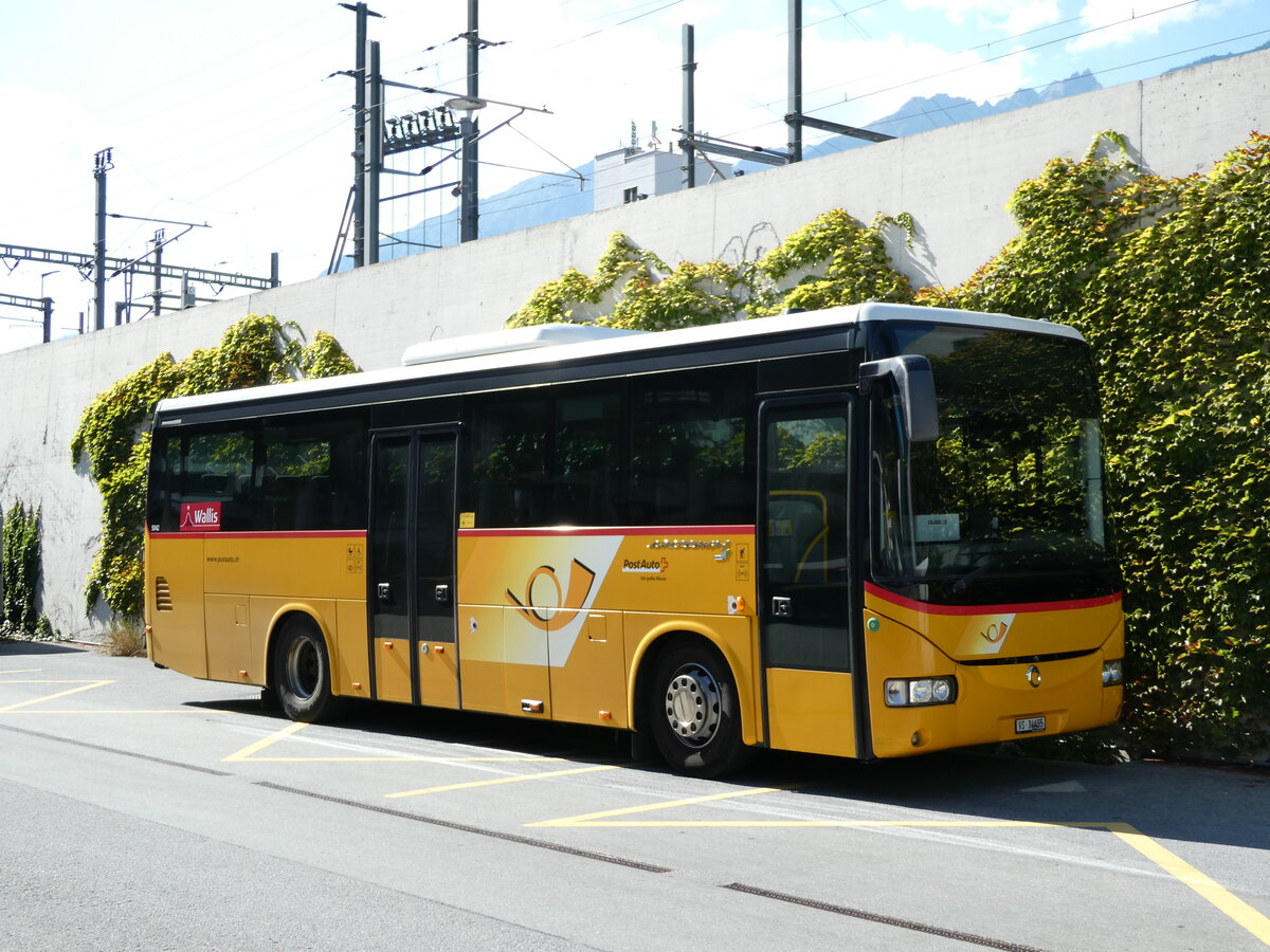 (238'188) - PostAuto Wallis - VS 34'455 - Irisbus (ex Moosalp Tours, Stalden) am 16. Juli 2022 beim Bahnhof Visp