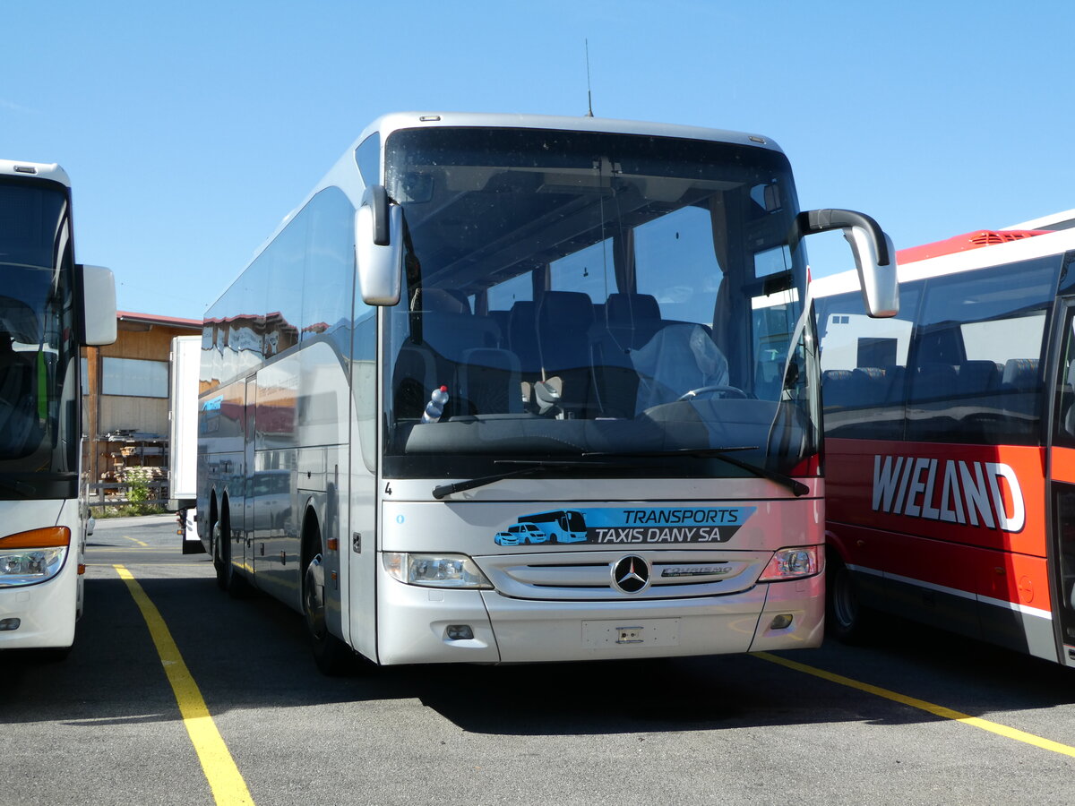 (238'571) - Montandon, Rolle - Nr. 4 - Mercedes am 30. Juli 2022 in Kerzers, Interbus