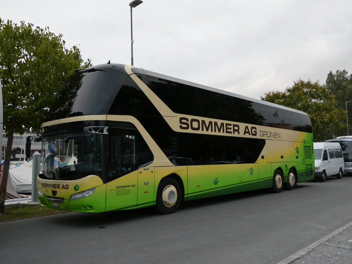 (238'833) - Sommer, Grnen - BE 71'702 - Neoplan am 6. August 2022 in Thun, Strandbad