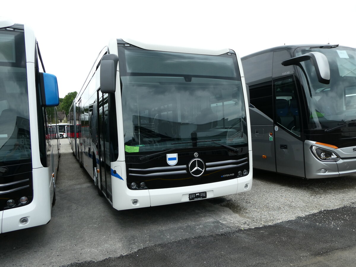 (238'935) - ZVB Zug - (142'435) - Mercedes am 7. August 2022 in Winterthur, EvoBus 