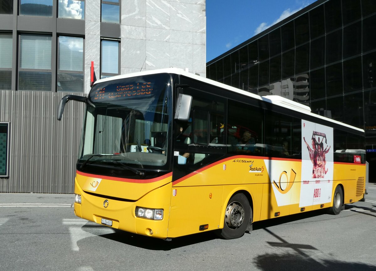 (239'343) - PostAuto Wallis - VS 354'601 - Irisbus am 21. August 2022 beim Bahnhof Visp