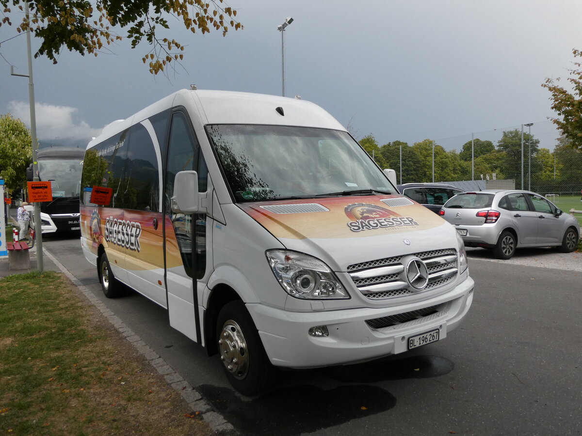 (239'480) - Sgesser, Wintersingen - BL 196'267 - Mercedes am 26. August 2022 in Thun, Strandbad