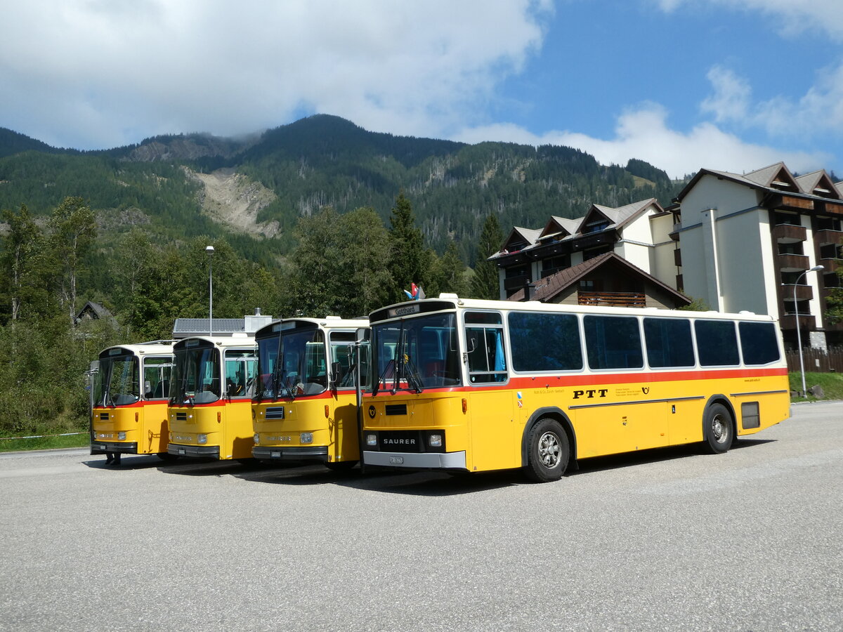 (239'850) - Roth, Zrich - SH 36'376 - Saurer/Tscher (ex Looser, Elm; ex Mattli, Wassen) am 28. August 2022 in Srenberg, Platz