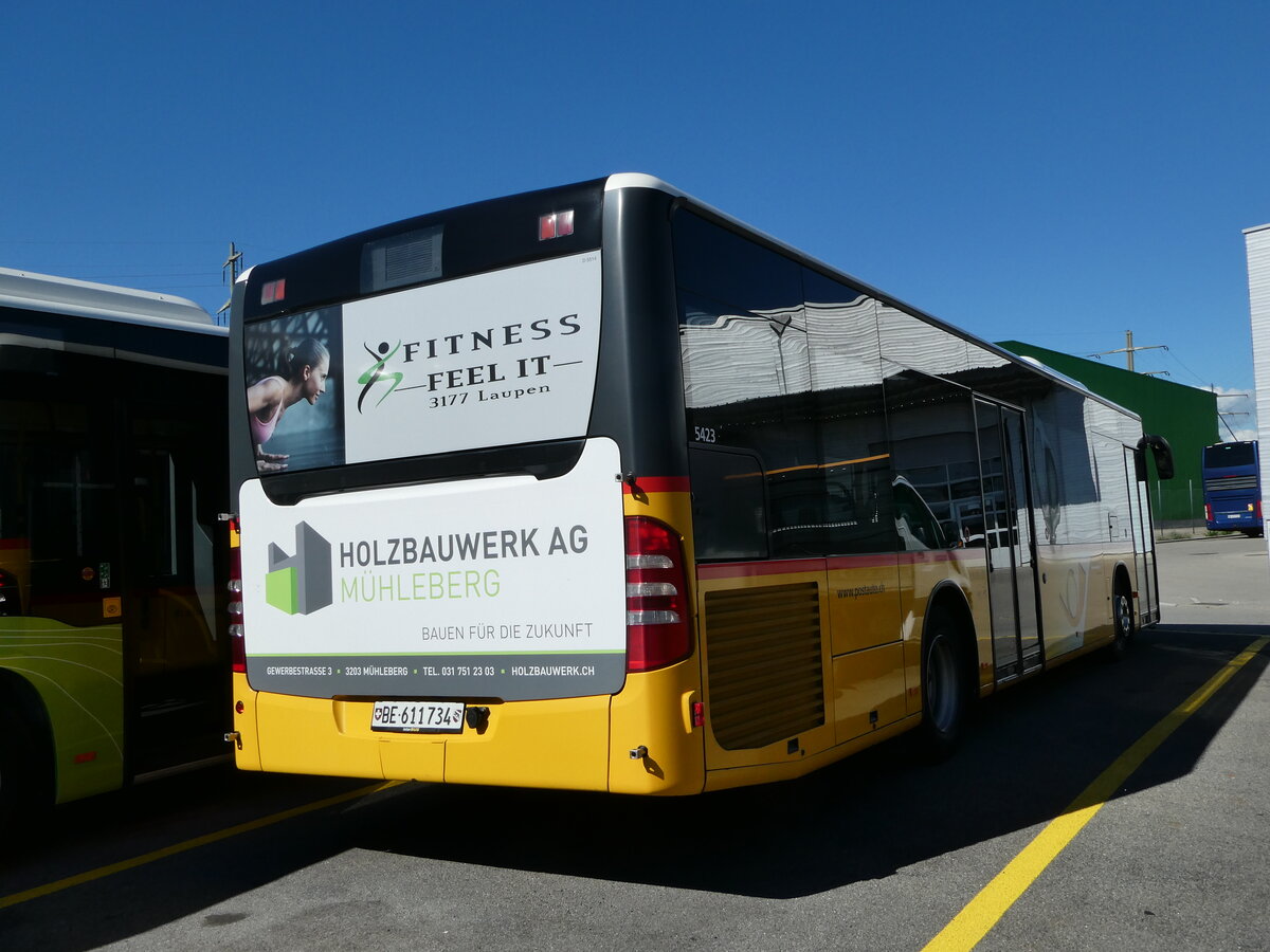 (240'025) - PostAuto Bern - Nr. 15/BE 611'734 - Mercedes (ex Steiner, Ortschwaben Nr. 15) am 11. September 2022 in Kerzers, Interbus