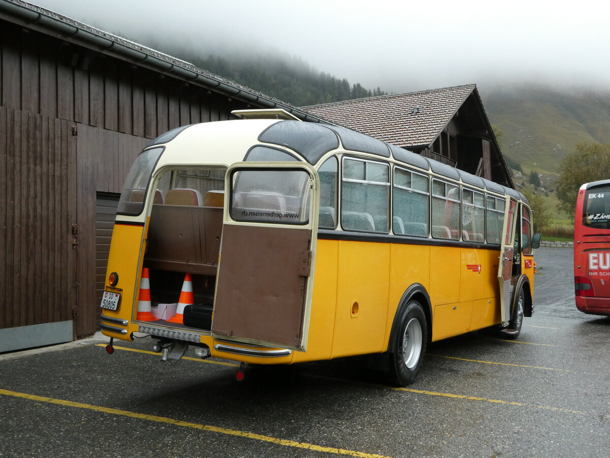 (240'319) - Gerber, Matzendorf - SO 50'805 - FBW/R&J (ex Kontiki, Wettingen; ex P 24'001; ex P 21'501) am 25. September 2022 beim Bahnhof Realp DFB