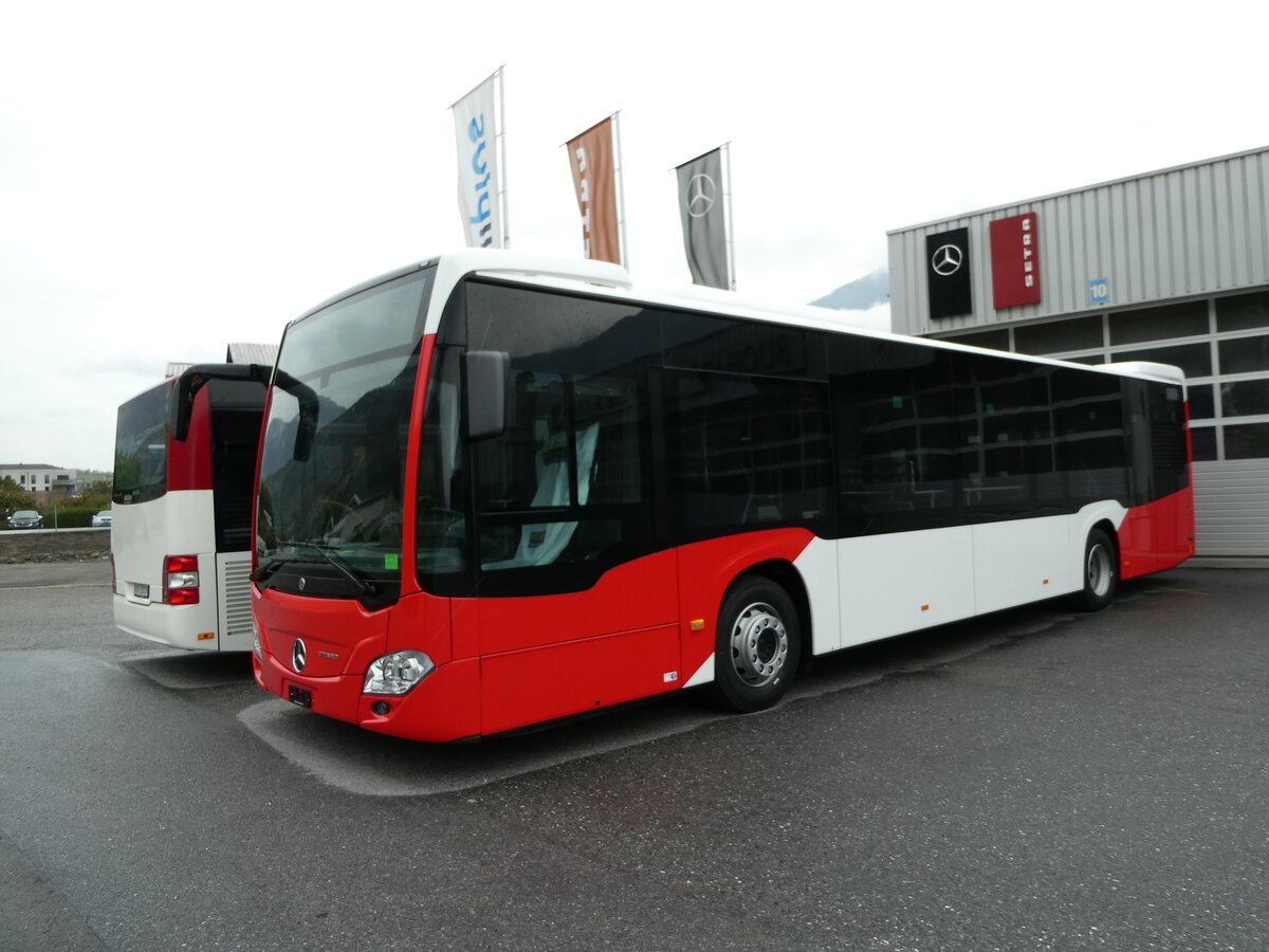 (240'719) - TMR Martigny - (616'666) - Mercedes am 8. Oktober 2022 in Leytron, Garage Buchard