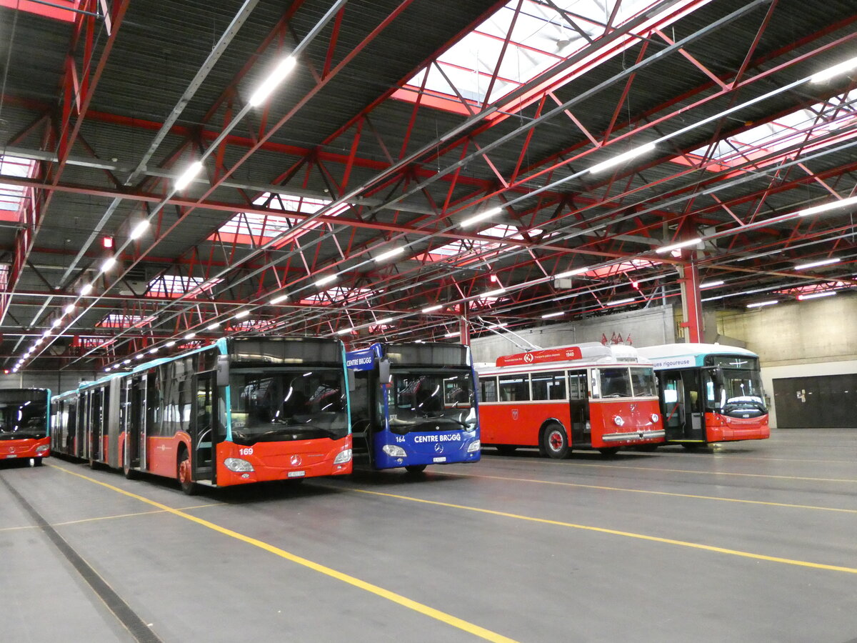 (240'766) - VB Biel - Nr. 169/BE 821'169 - Mercedes am 9. Oktober 2022 in Biel, Depot