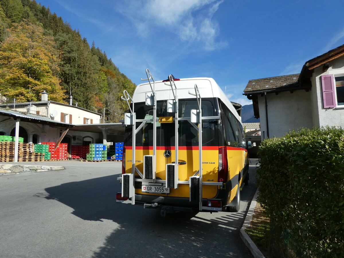 (241'189) - Balzarolo, Poschiavo - GR 3055 - Mercedes am 13. Oktober 2022 in Poschiavo, Garage