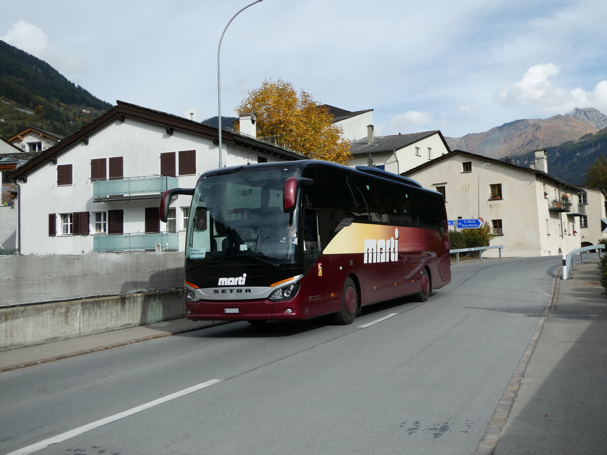 (241'209) - Marti, Kallnach - Nr. 10/BE 572'210 - Setra am 13. Oktober 2022 in Poschiavo, Curtinell