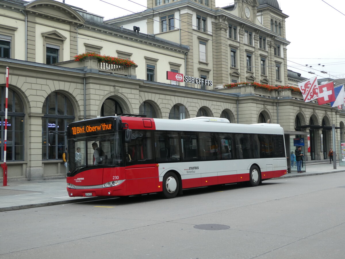 (241'583) - SW Winterthur - Nr. 230/ZH 766'230 - Solaris am 20. Oktober 2022 beim Hauptbahnhof Winterthur